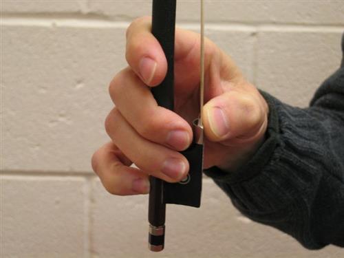 violin bow hold 